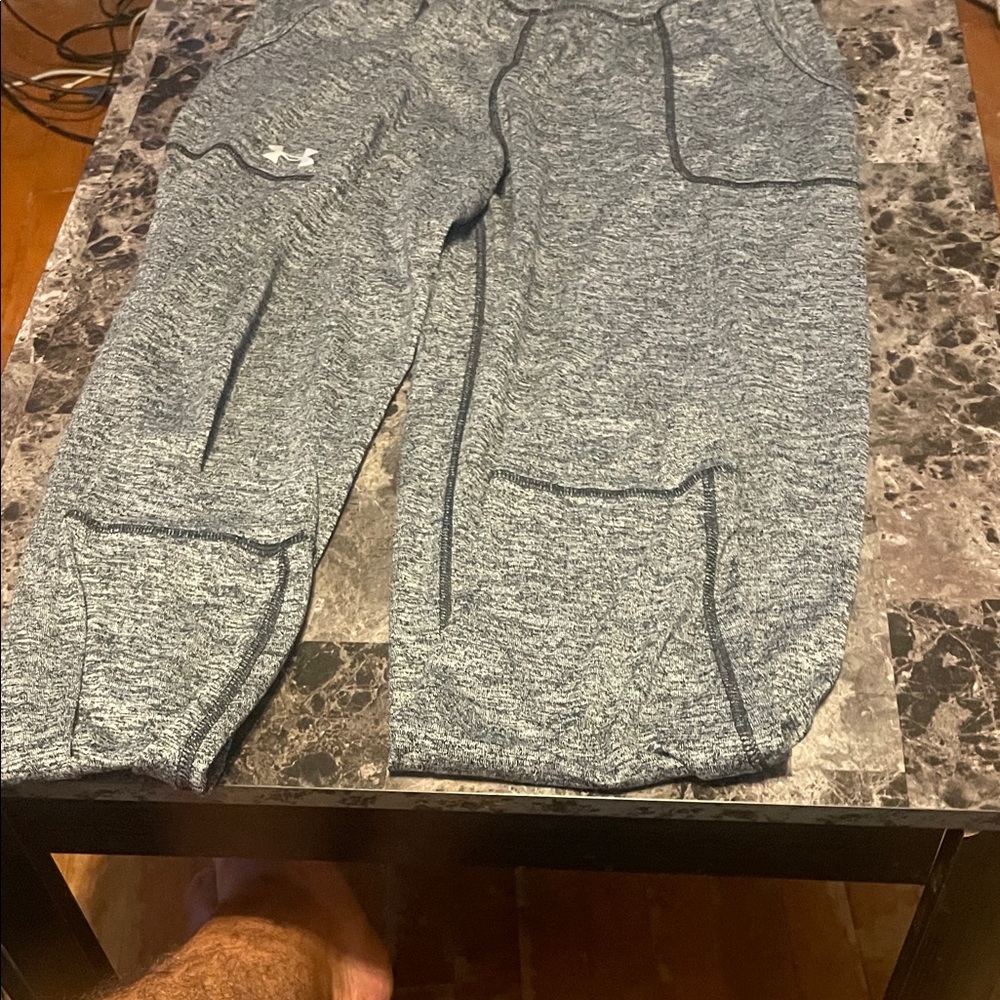 Under Armour Heathered Gray Sweatpants